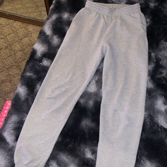 Uniqlo Pants - Womens xs uniqlo sweatpants